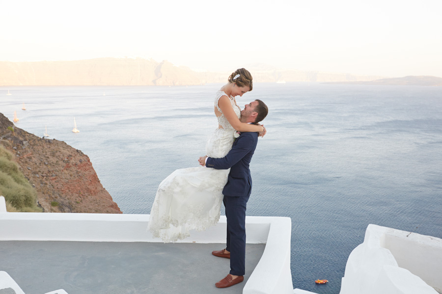 Destination wedding -Santorini