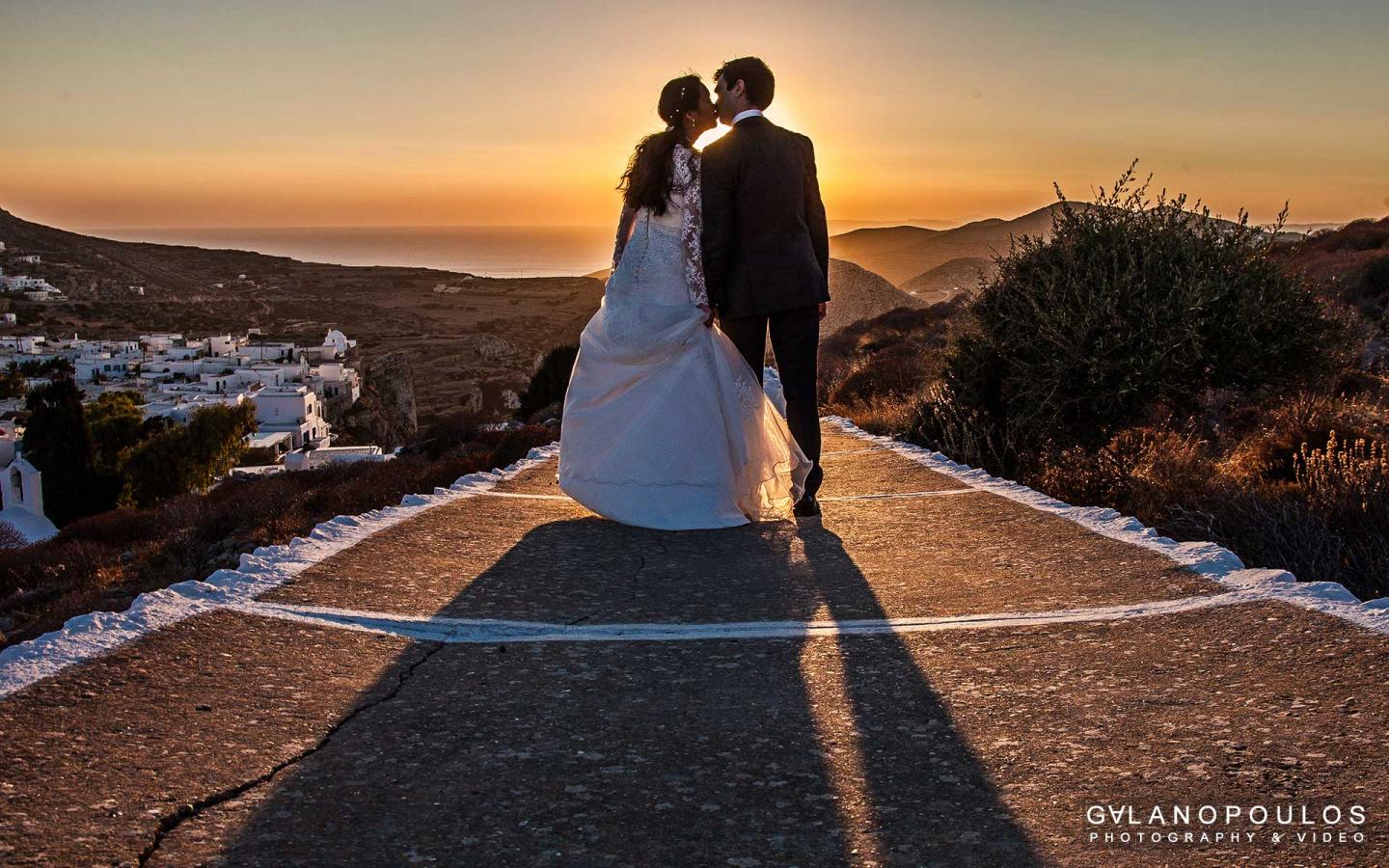 Santorini Weddings by Giorgos Galanopoulos Photography