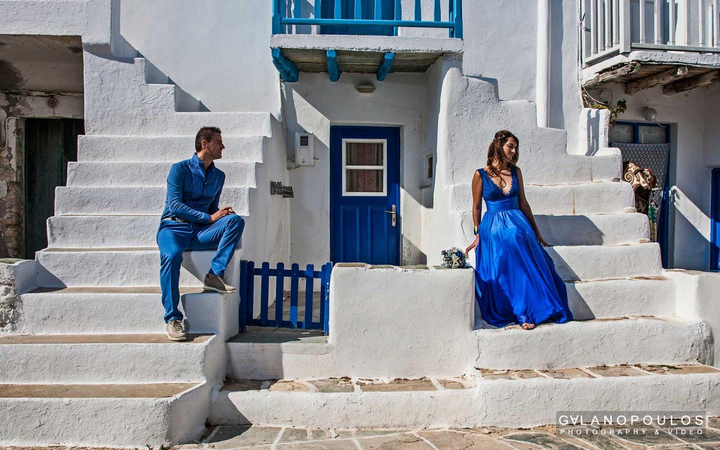 Santorini Weddings by Giorgos Galanopoulos Photography.