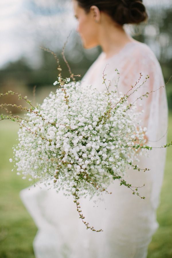 white bouquet |Santorini wedding inspiration