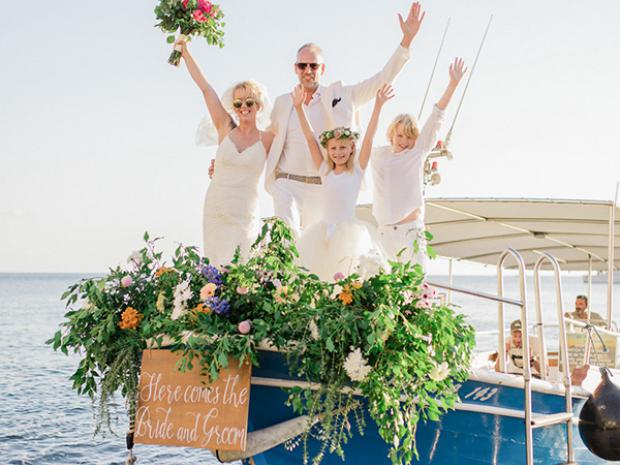 Beach wedding in Greece 