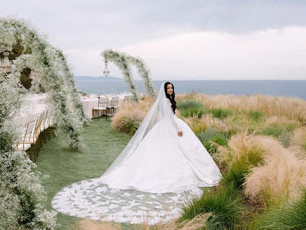 Luxury Four Seasons Wedding in Athens 