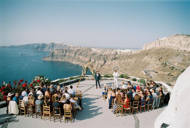 Modern bohemian wedding in Greece- Venetsanos Winery
