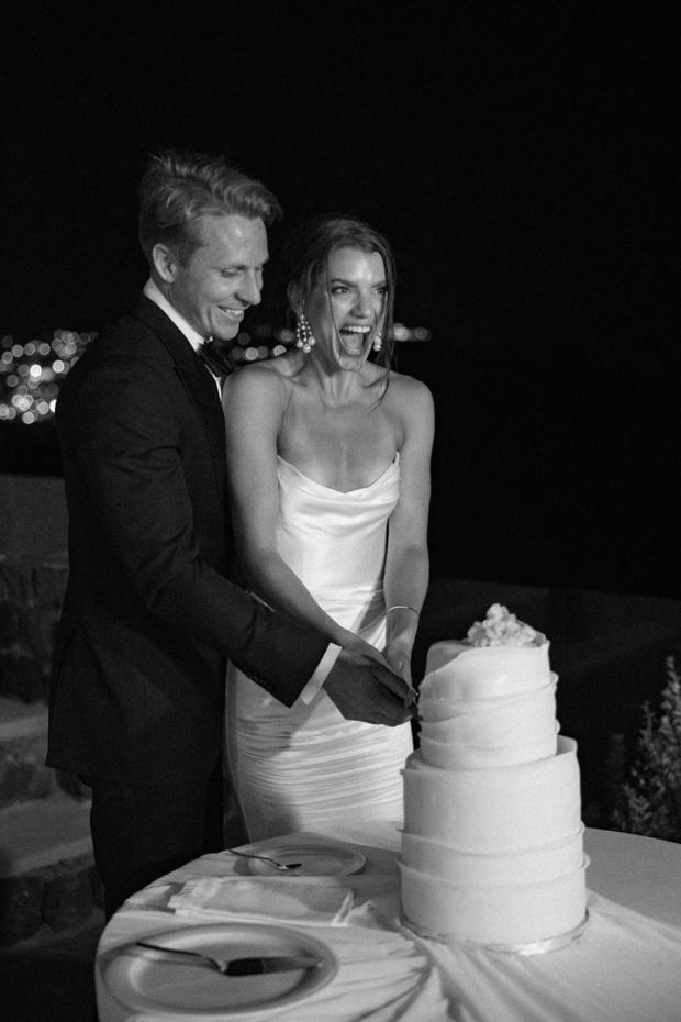 Elegant wedding reception in Italy-cake
