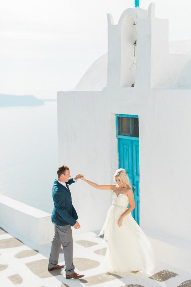 Romantic wedding in Santorini- First dance