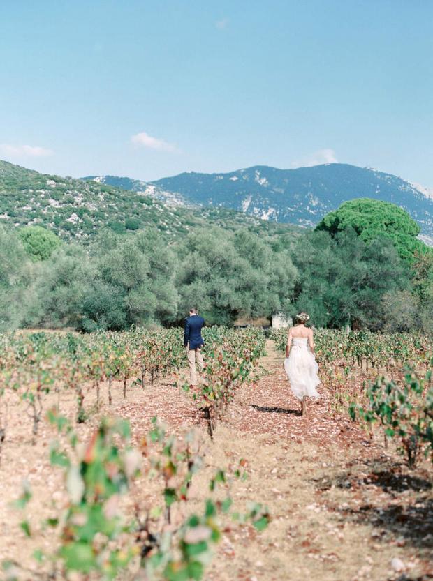 First look- Greece Winery wedding 