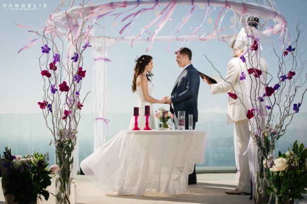 Wedding in Santorini-wedding ceremony