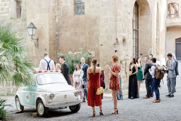 fiat 500 ice cream cart - Italy wedding 