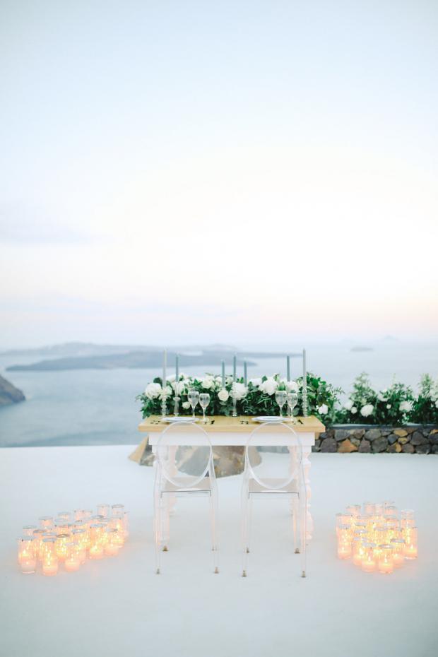 Romantic dinner - Santorini elopement 