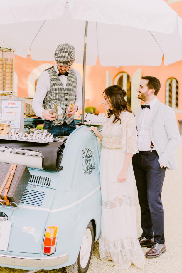 Fiat 500 ice cream cart - Tuscany wedding 