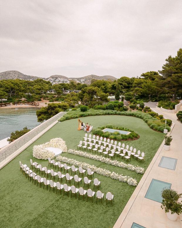 Luxury Four Seasons Wedding in Athens 