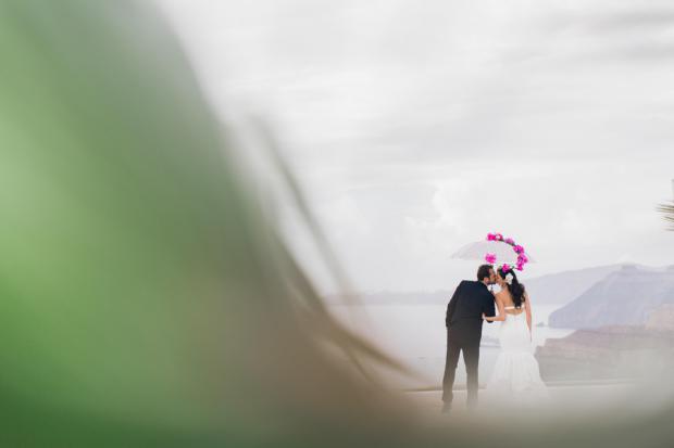 Wedding in the rain-Santorini