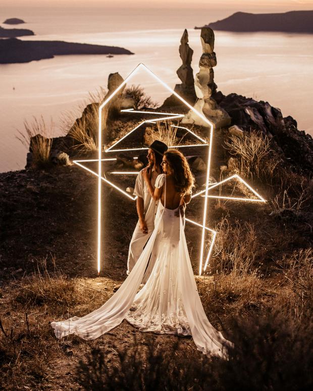 Futuristic elopement in Santorini with LED installation