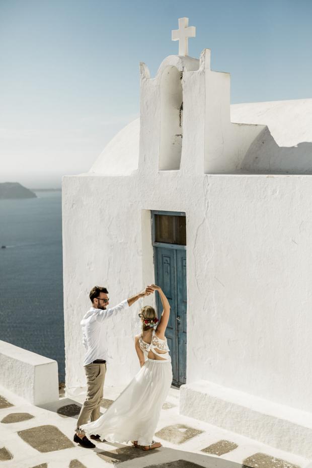 Santorini elopement 