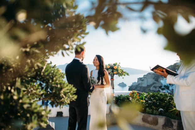 Santorini wedding ceremony