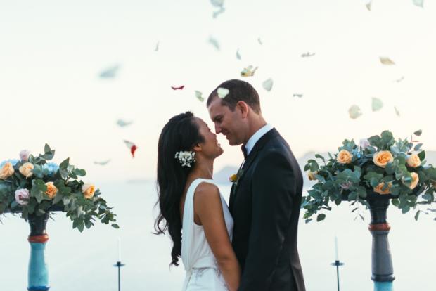 Santorini wedding moments