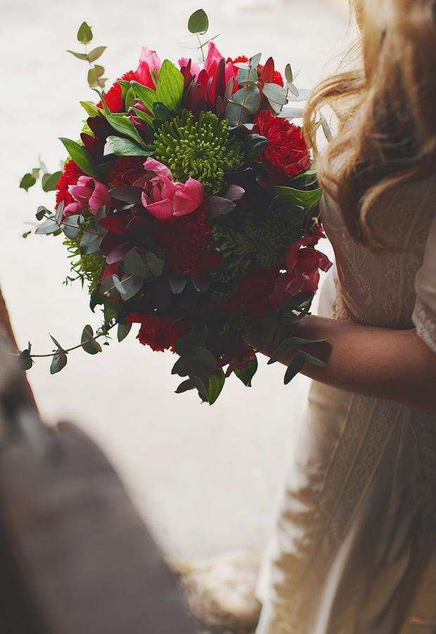 Boho wedding in Santorini_ wedding bouquet