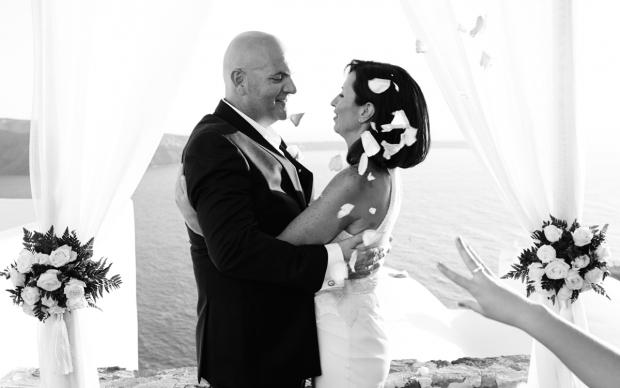 Wedding in Santorini-wedding ceremony