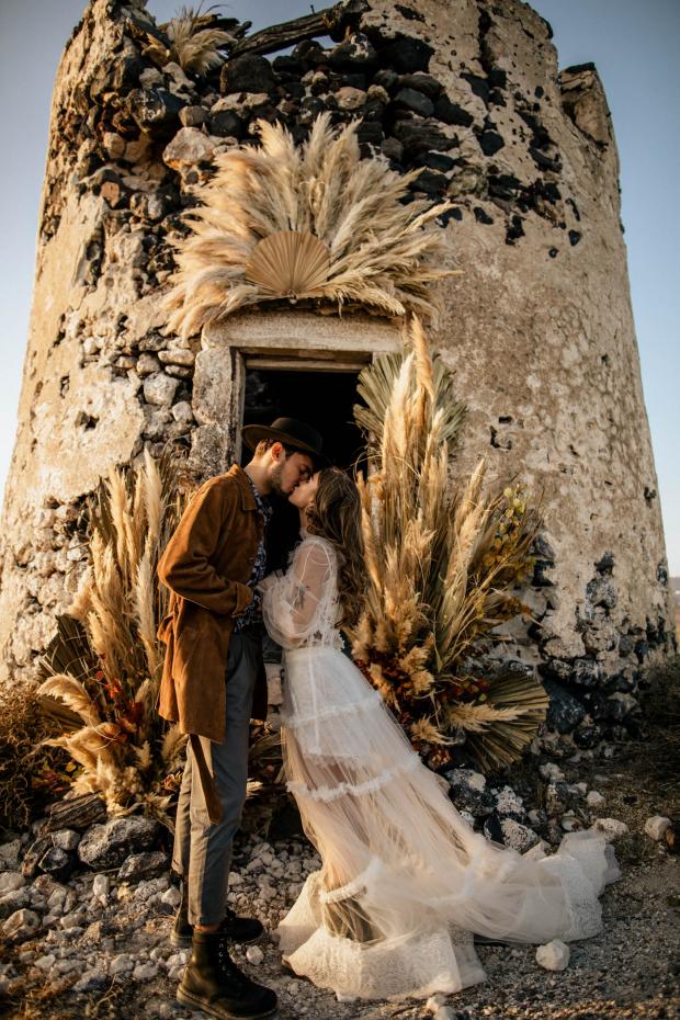 Elopement at an old windmill in Greece- pampas ceremony