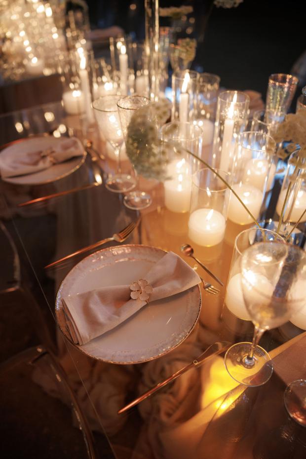Modern destination wedding in Italy- Candles 