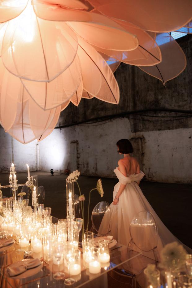Giant flower wedding in Greece 