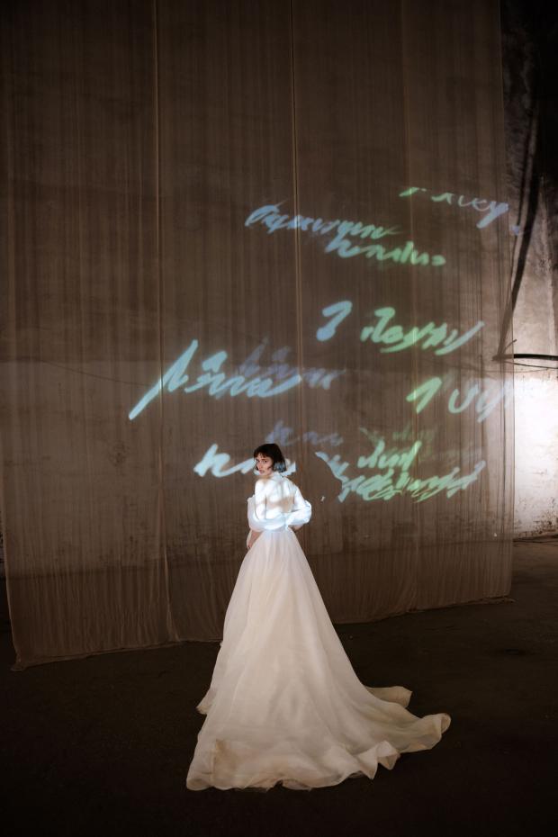 Giant flower wedding in Greece 