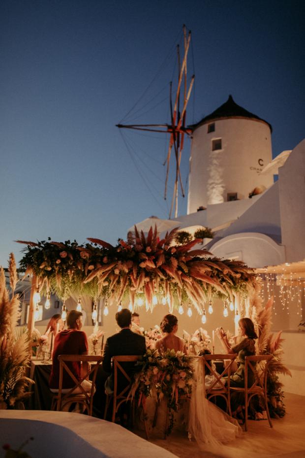 Intimate destination wedding in Greece-dinner lights